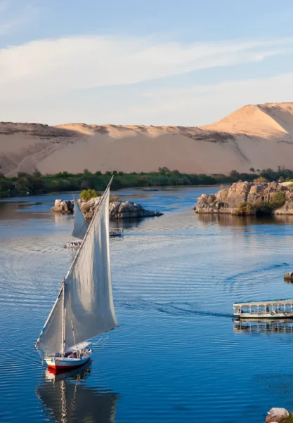 high-angle-view-of-sailboats-on-a-river-sand-hill-2026-03-25-06-11-03-utc